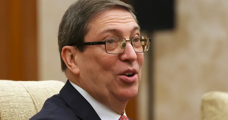 На Кубе объявлено чрезвычайное положение из за США Minval Politika