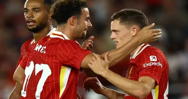 Futbol klubları 2025 ci ildə transferlərə rekord məbləğdə pul xərcləyiblər