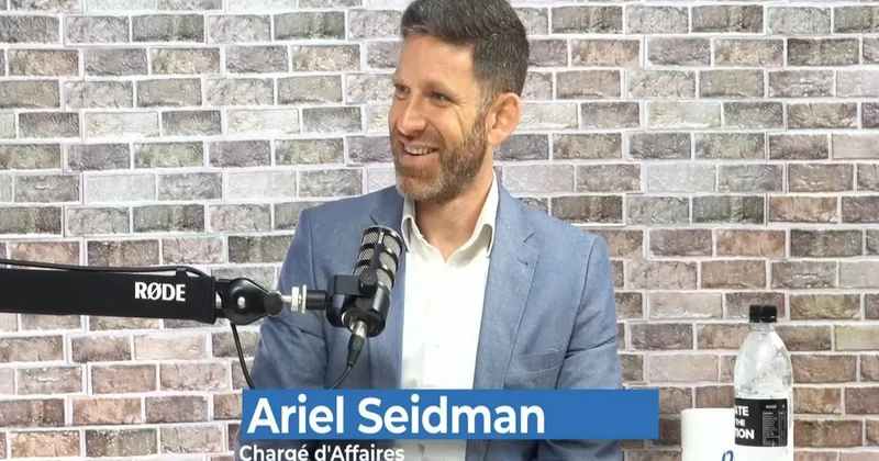 CAR İsrailin müvəqqəti işlər vəkilini “persona non grata” elan edib