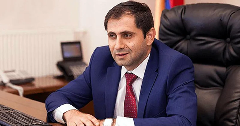 Ermənistan ordusunda yenilik: Papikyan əmr imzaladı