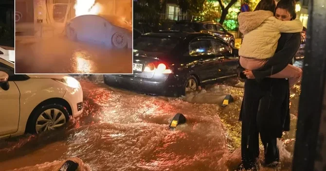 Türkiyədə ard arda təbii fəlakət: Avtomobil yandı, selə düşənlər var