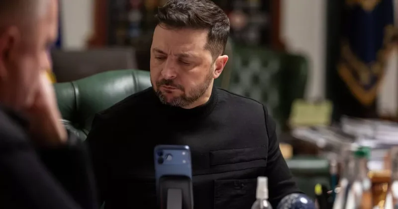 Зеленский провел телефонный разговор с канцлером Германии