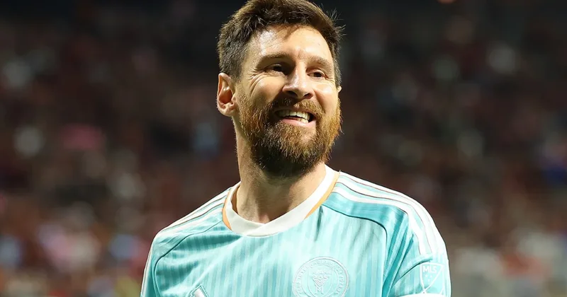 “İmkanım olsaydı, Messini transfer edərdim”