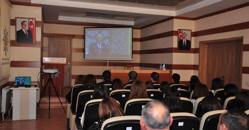 Ağstafada 2 Fevral Gənclər Gününə həsr edilmiş “Gənclər sabahımızdır” adlı tədbir keçirilib