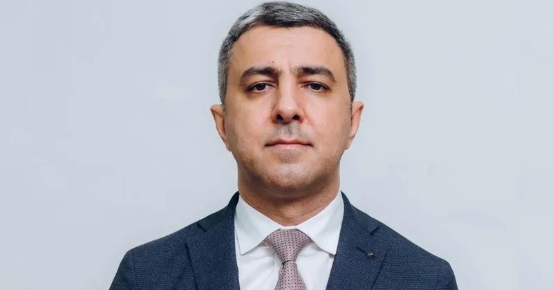 Səhiyyə naziri Anar Namazovu TƏLTİF ETDİ