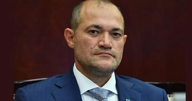 “Siyasi mübarizəni sağlam şəkildə aparmaq lazımdır” Razi Nurullayev