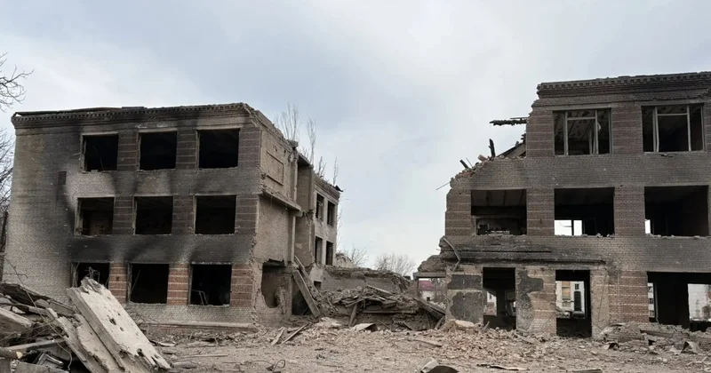Россия сбросила бомбы на Славянск: поврежден роддом ФОТО