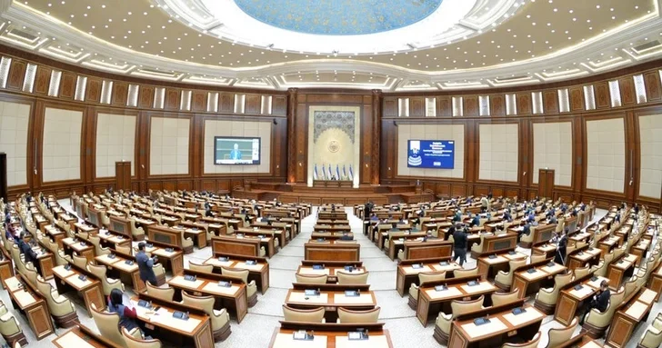 Сенат Олий Мажлиса Узбекистана ратифицировал договор о союзнических отношениях с Азербайджаном