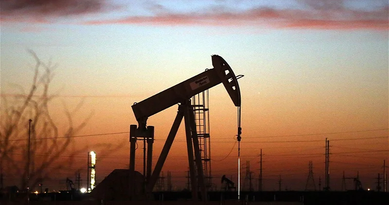 Спикер парламента Ирана ожидает роста цен на нефть до $140