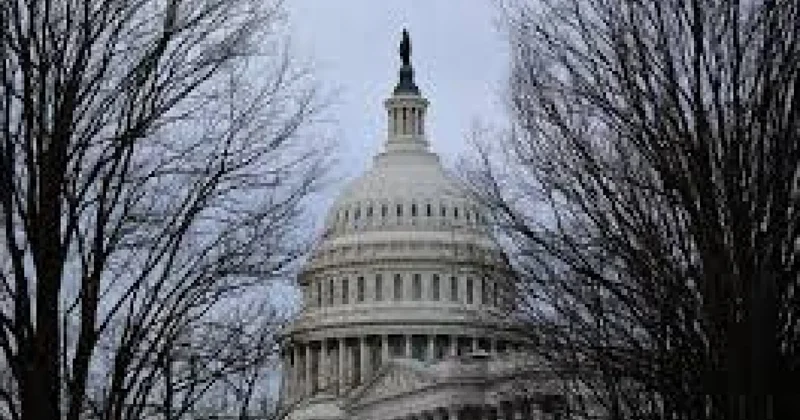Судебный иск против Трампа