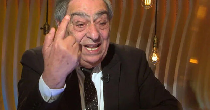 “87 yaşımda siqareti tərgitdim,ən qorxulu qidalardan biri də çörəkdir” Rəşid Mahmudovla gündəm müsahibə