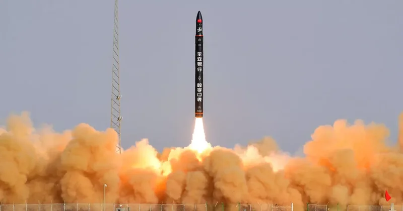 Товары из Китая планируют доставлять многоразовой ракетой