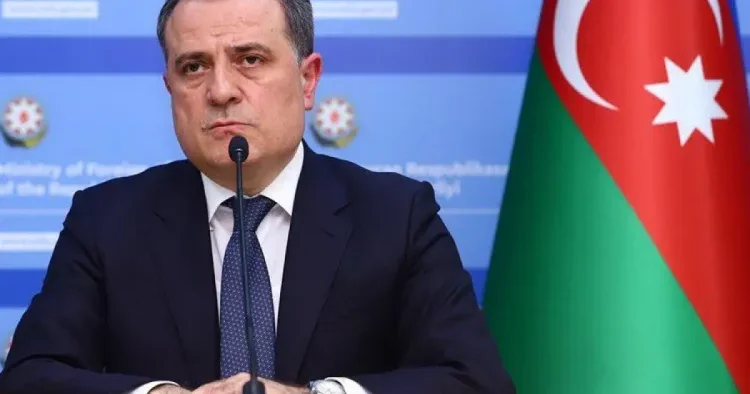 Ceyhun Bayramov BƏƏ ni təbrik ETDİ