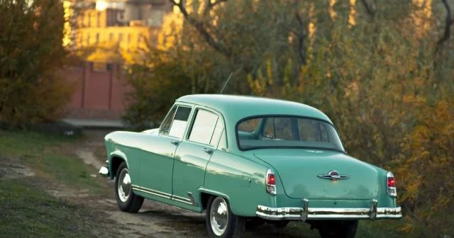 1960 cı ilin nadir QAZ 21 “Volga”sı satılır...