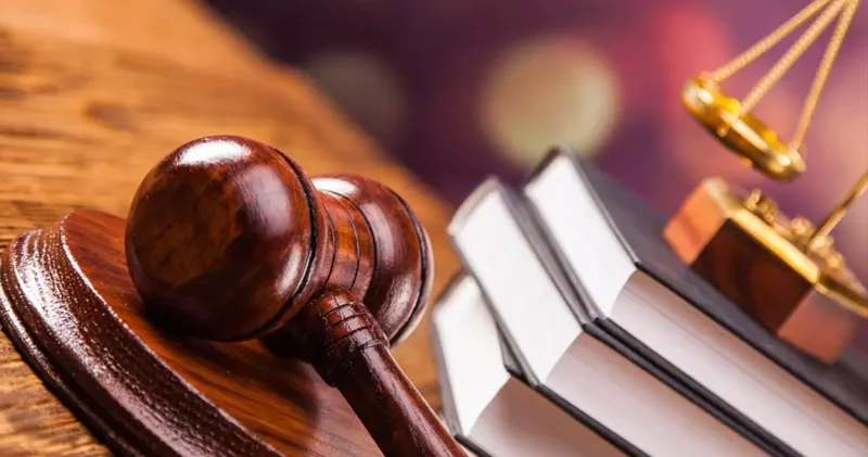 Xaricdə təhsil vədi ilə pul yığan ekspertin işi yenidən məhkəmədə