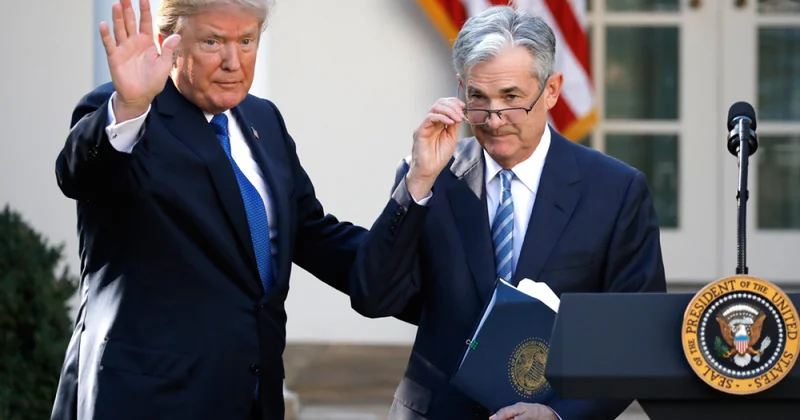 У Трампа был напряженный разговор с главой Федрезерва