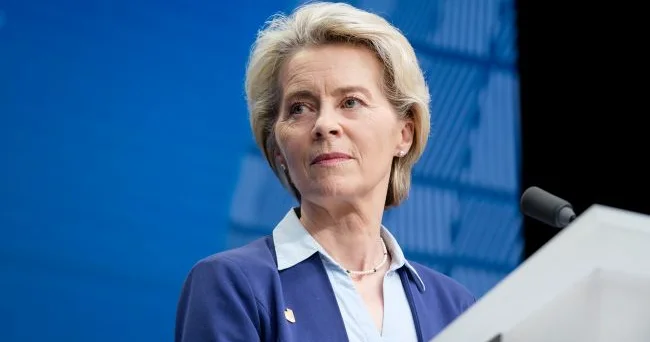 Von der Leyen Avropanı ABŞ dan müstəqil olmağa və Ukraynanı Aİ yə qəbul etməyə çağırıb