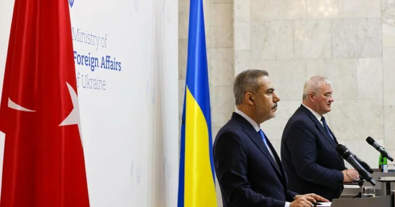 Türkiyə xarici işlər naziri: Ukraynanın NATO ya üzvlüyü hələ də müzakirə mövzusudur