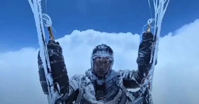 Təsadüfi ekstremal uçuşla Everest hündürlüyünə qədər qalxdı VİDEO