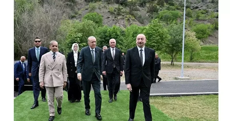 Yeni dünya nizamına doğru: Azərbaycan, Türkiyə və Pakistan Laçında birlik mesajı verdi