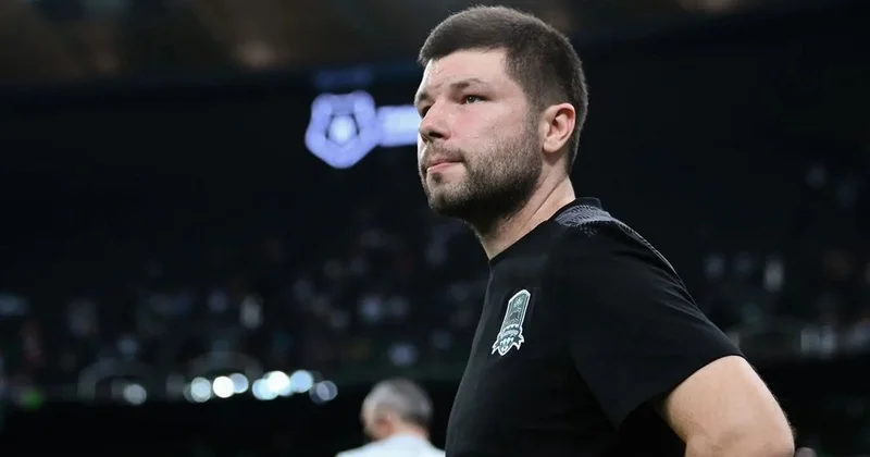 Murad Musayev Rusiyada mövsümün baş məşqçisi seçilib