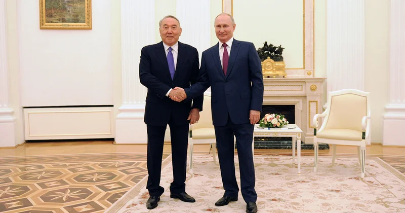 Путин провёл встречу с Назарбаевым ВИДЕО