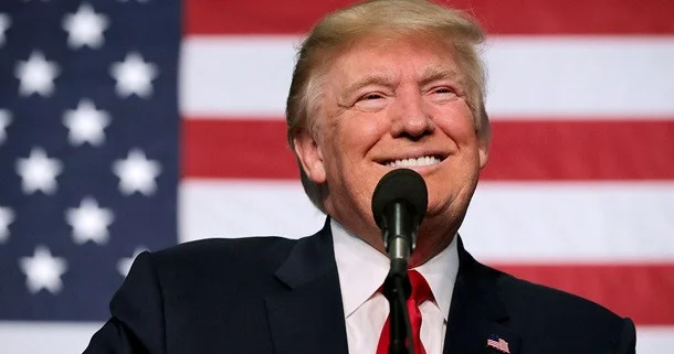 Трамп заявил, что спас Китай от кризиса ФОТО