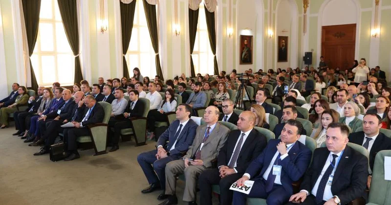 UNEC də Universitetlər və İşəgötürənlərin I Beynəlxalq Forumu keçirilib