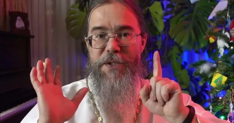 Miqrantlar pravoslav qızlarla evlənib Rusiyanı İslam ölkəsinə çevirirlər?