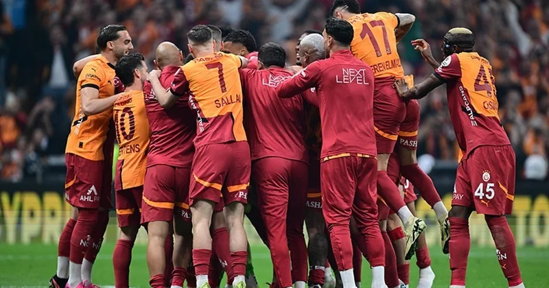 Qalatasaray mövsümü qələbə ilə başa vurub VİDEO