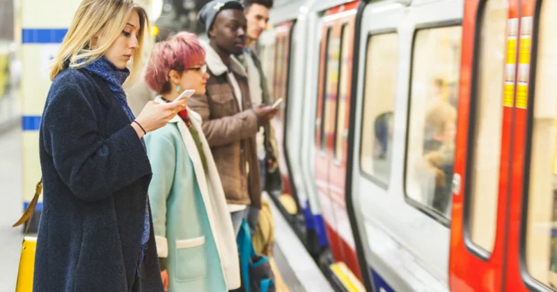 London metrosunda hər 20 sərnişindən biri biletsiz səfər edir
