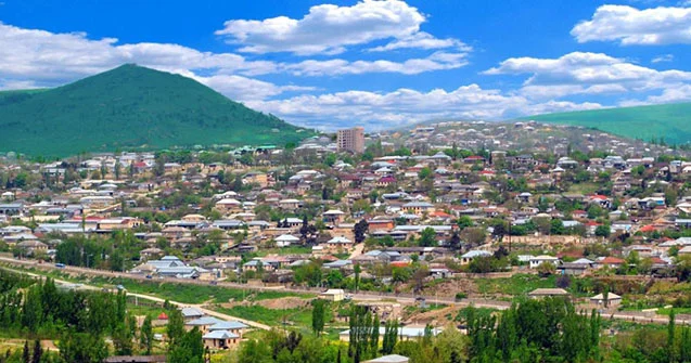 Şamaxı sakini 44 günlük müharibə iştirakçısı olan nəvəsinə iş verilməməsindən ŞİKAYƏTÇİDİR