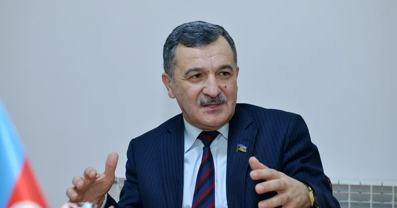 Belə qanun yoxdur, lakin gəlin əməl edək Aydın Mirzəzadə