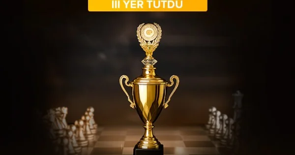 Expressbank ilk 3 lüyə daxil oldu!