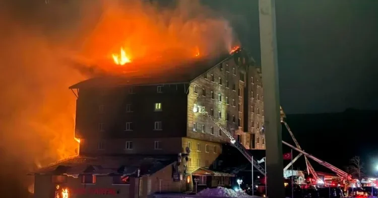 Kartalkayadakı hotel yanğını ilə bağlı ittiham olunan 13 nəfərə 1 998 il həbs cəzası istənildi