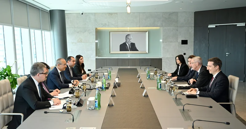 “Azərbaycan və Almaniya şirkətləri arasında ticarət, iqtisadi və investisiya əlaqələrinin genişləndirilməsi üzrə yol xəritəsi” imzalanıb