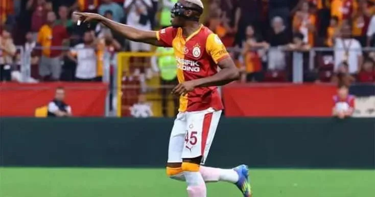 Osimen axtardığımız futbolçudur “Mançester Yunayted“