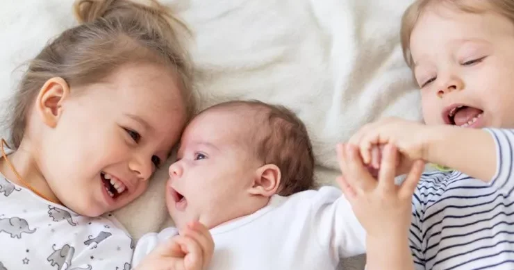 Uşaq sahibi olmaq xoşbəxtlik gətirirmi? SORĞU