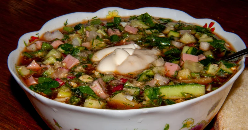 Kvas, yoxsa kefir? “Okroşka” üçün ən yaxşı qarnir hansıdır?