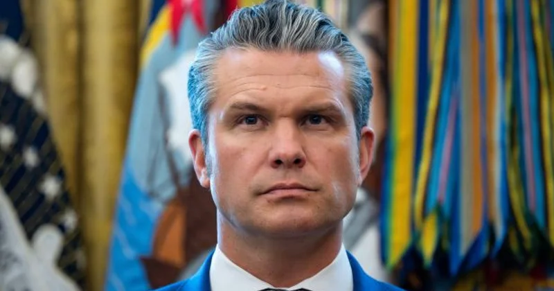 Хегсет пообещал Украине больше оружия