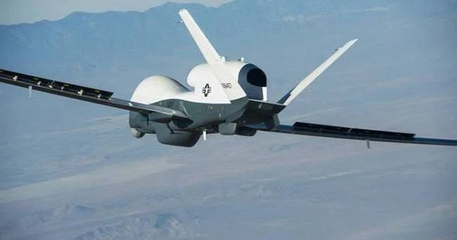 İran Keşm adası üzərində Orbiter tipli pilotsuz uçuş aparatını vurub