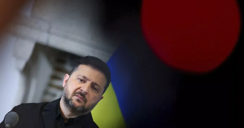 Британский аналитик: Зеленский покинул Киев