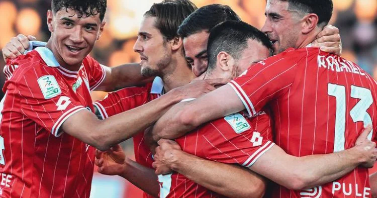 A Seriyasına yüksələn sonuncu komanda bəlli oldu