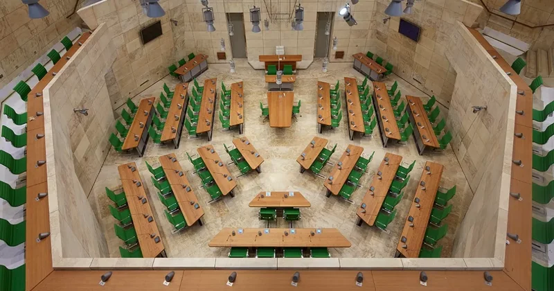 На Мальте проходят парламентские выборы