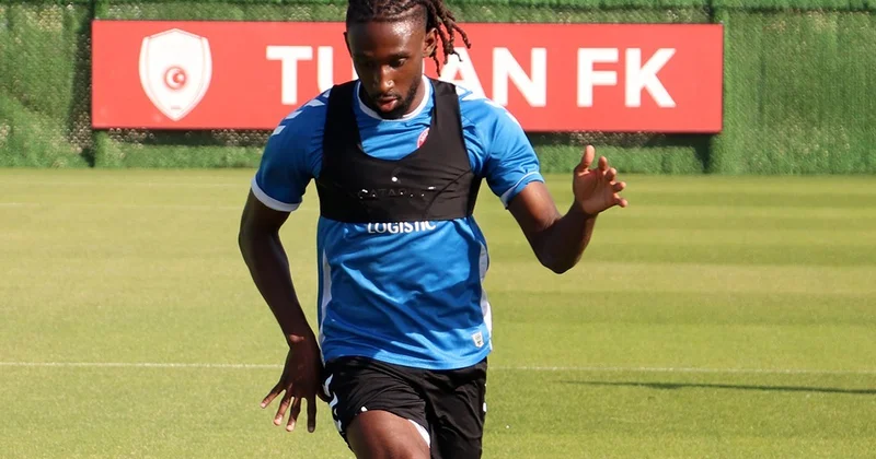 Çarles Boli: “Azərbaycana gəlməmişdən öncə onlarla söhbətim oldu” MÜSAHİBƏ