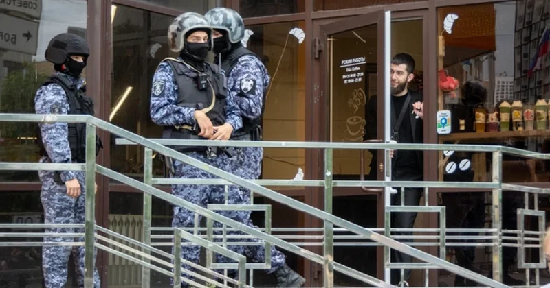 Rosqvardiya yenidən Baku Plaza ya gəlib FOTO