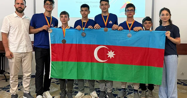 Məktəblilərimiz 5 medal qazandı Fotolar