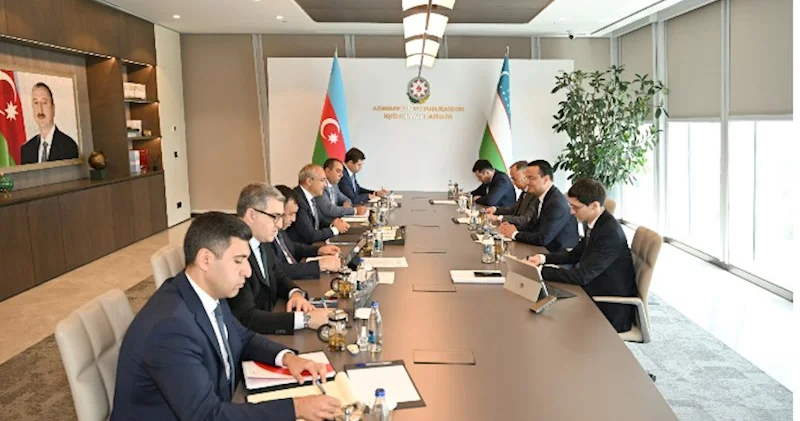İqtisadiyyat Nazirliyində Özbəkistanın investisiyalar, sənaye və ticarət naziri ilə görüş keçirilib FOTOLAR