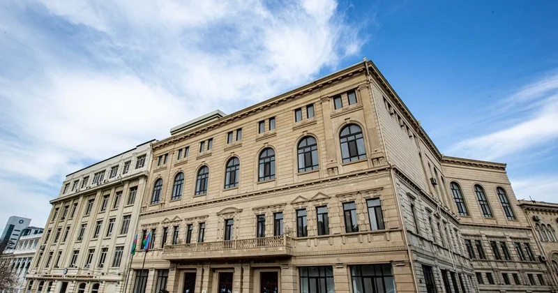 Парламент Азербайджана рассмотрит назначение судей Конституционного суда