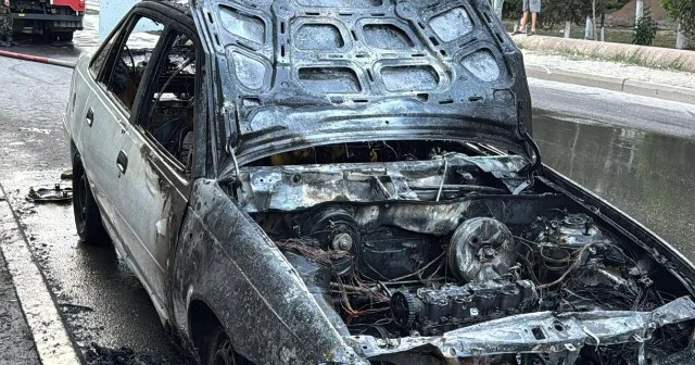 Sumqayıtda Daewoo yandı